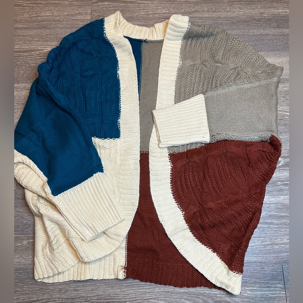 Cable Knit Colorblock Cardi - Picture 3 of 4